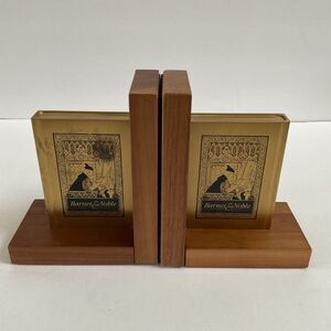 2 VTG Barnes & Noble Brass & Wood Bookends Store Display Library Decor Reader